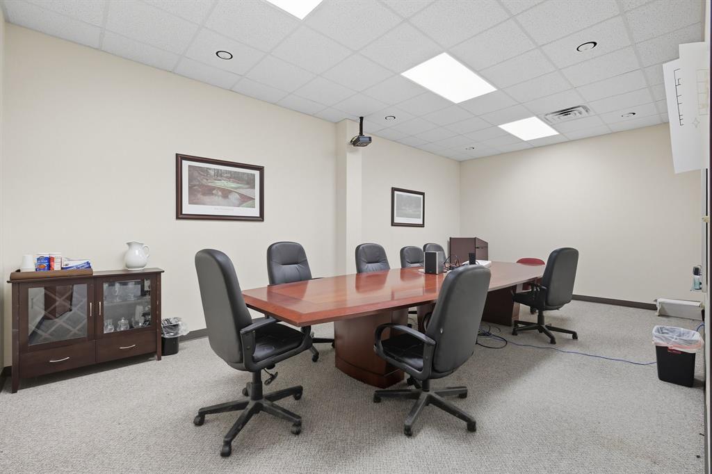 Murdock-Burns Sub - Commercial Sale