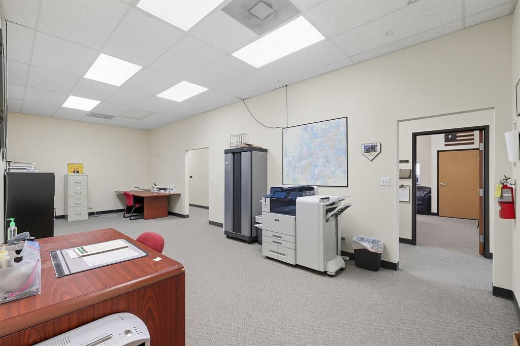 Murdock-Burns Sub - Commercial Sale