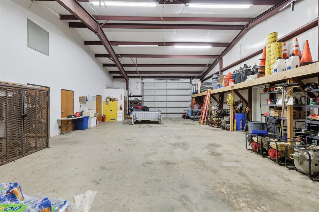 Murdock-Burns Sub - Commercial Sale