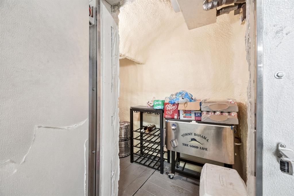 Hicks Airfield - Residential