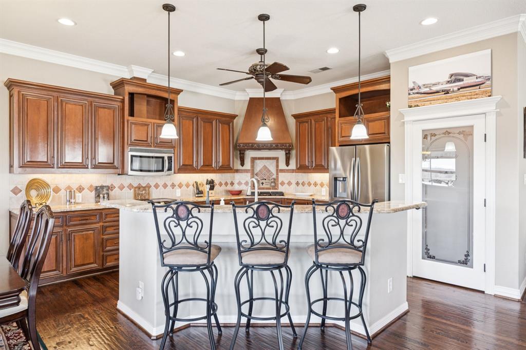 Hicks Airfield - Residential