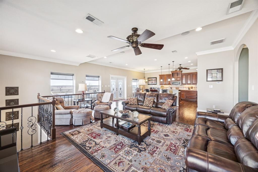 Hicks Airfield - Residential