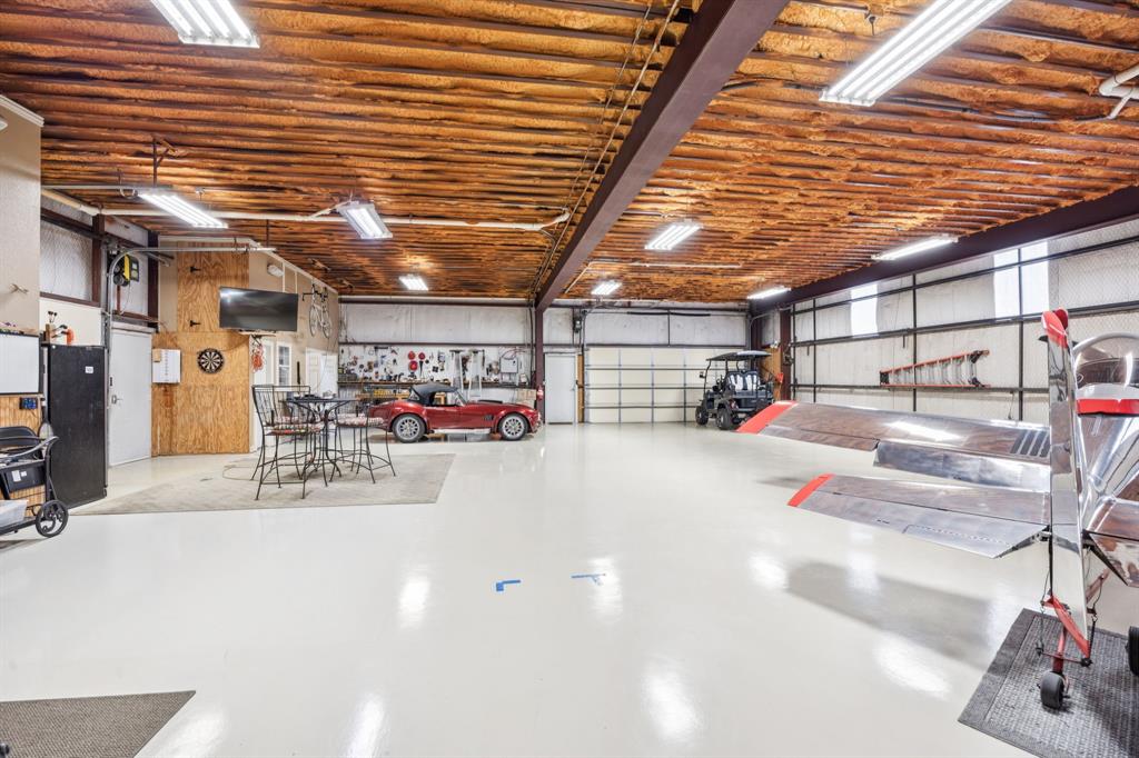 Hicks Airfield - Residential