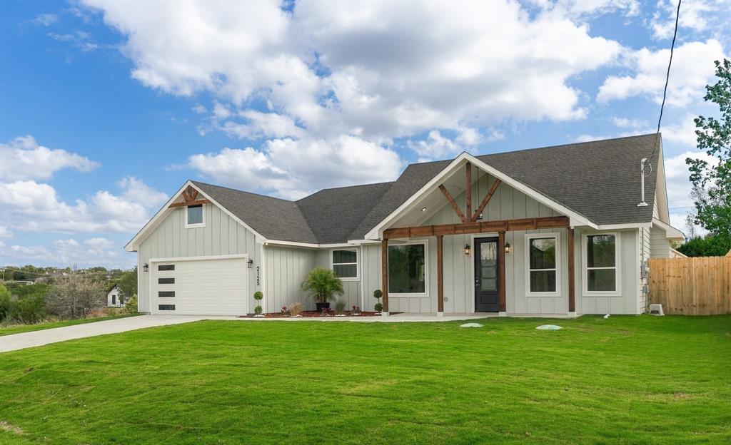 2125 Steepleridge Circle