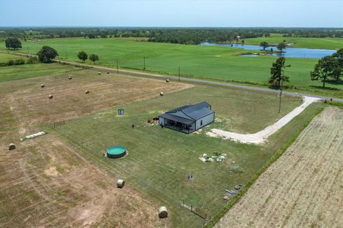 A home in Grand Saline