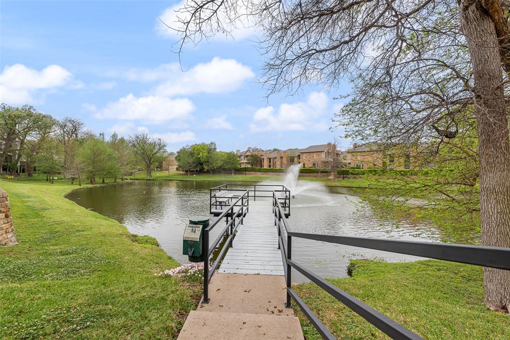 Preston On Creek Condos - Residential