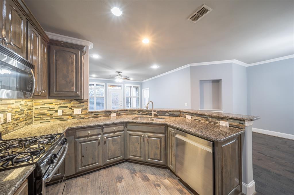 Waters Edge Condo - Residential
