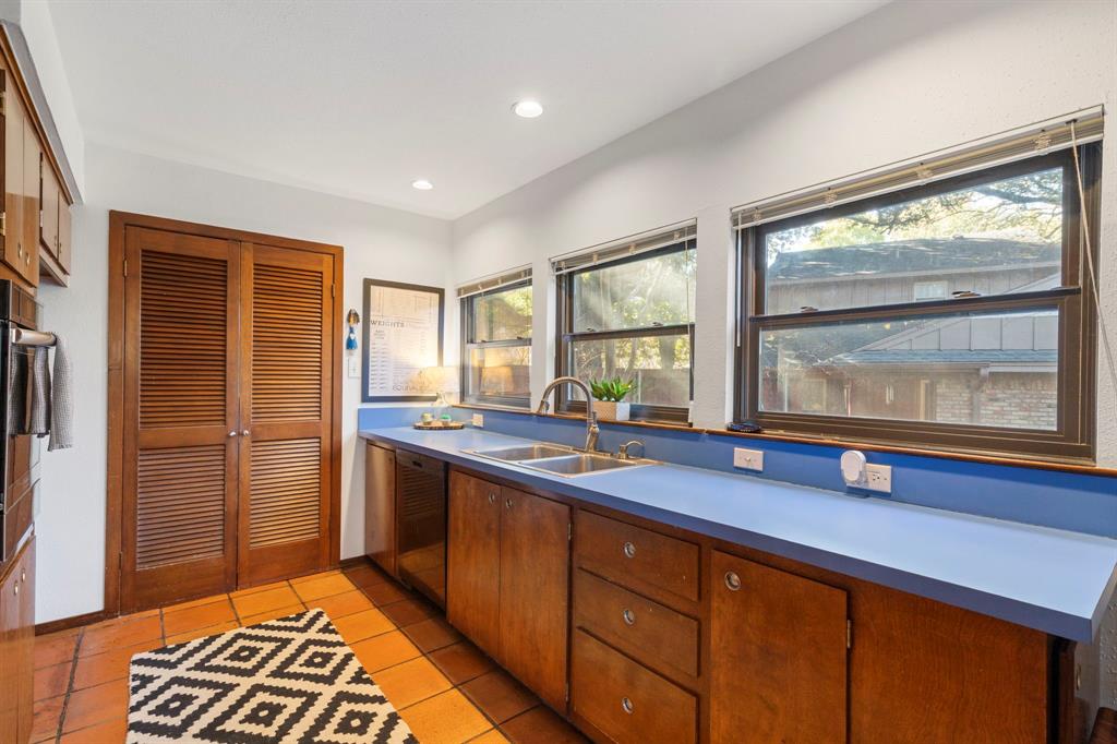 Crest Brook Estates - Residential