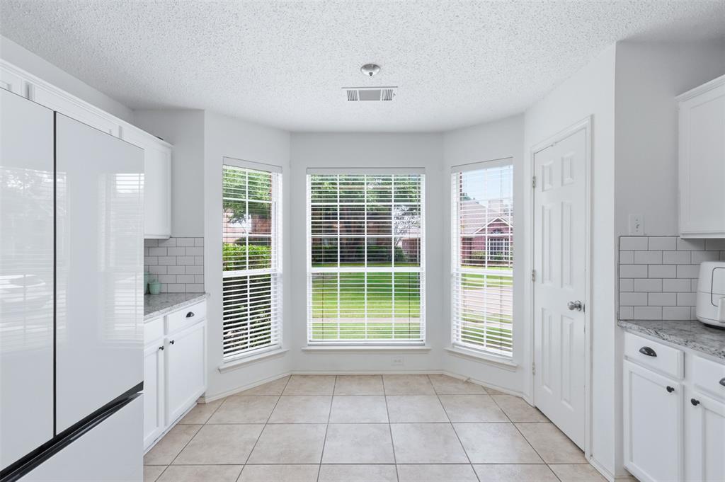 4431 Santa Fe Lane