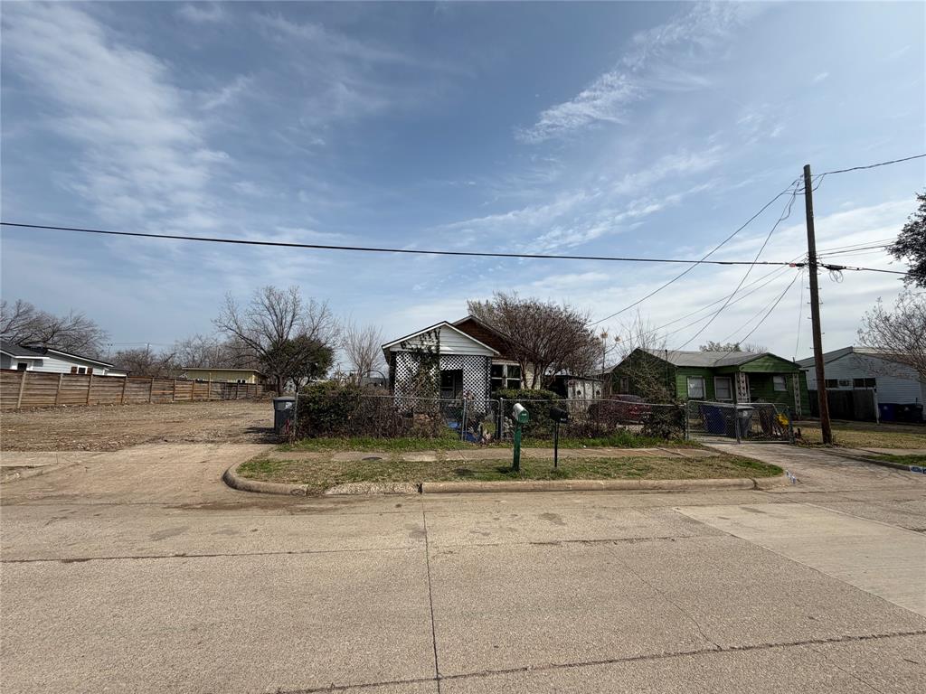 Westwood 02 - Residential