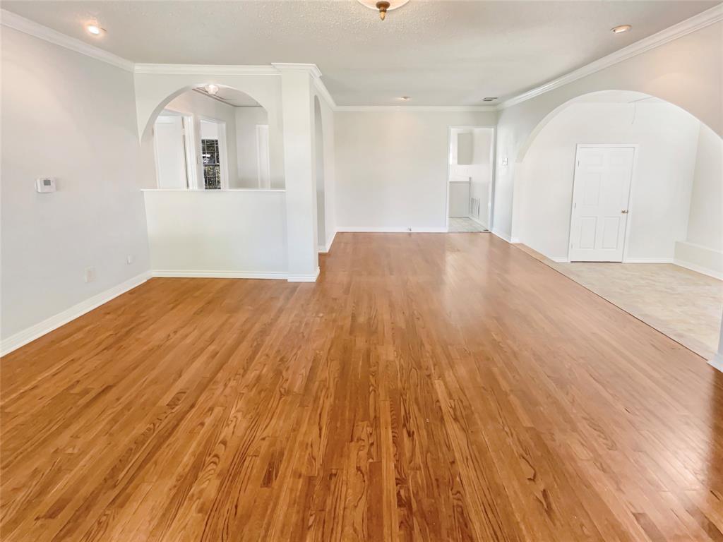 1718 Mountain Lake Road