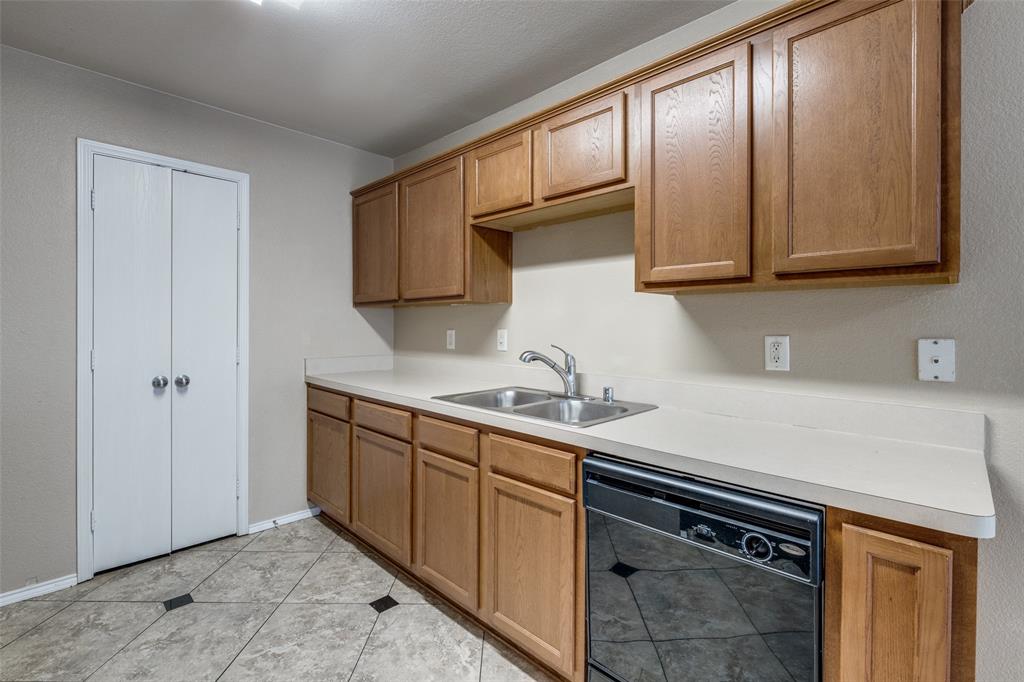 Wesley Commons - Residential Lease