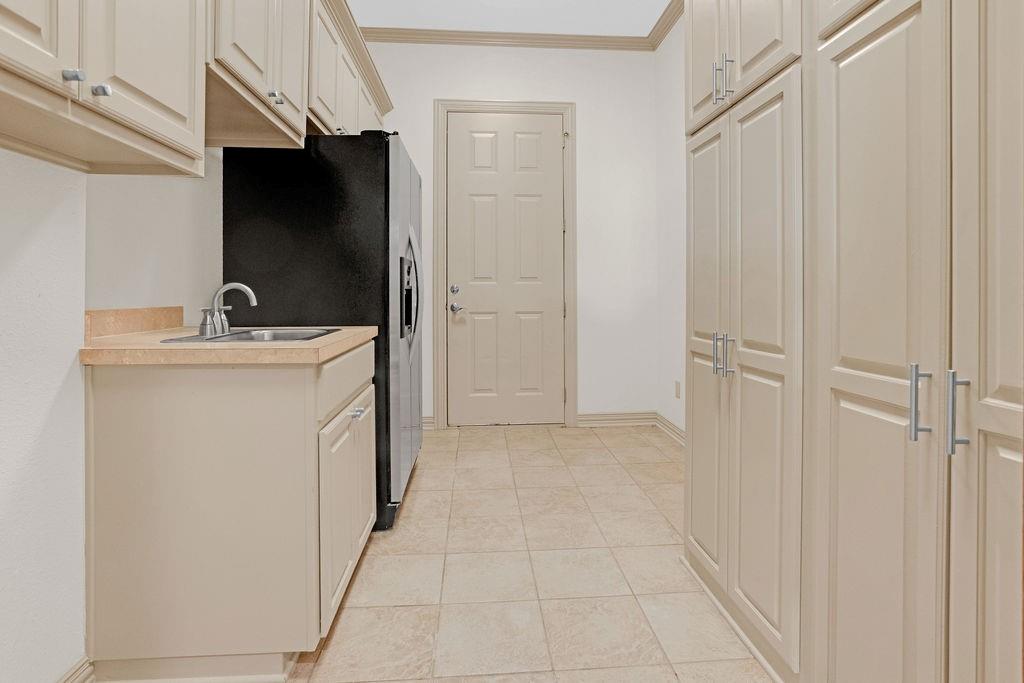 Hide A Way Lake - Residential