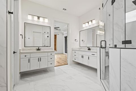 Tiny photo for 3720 Parkwood Lane, Denison, TX 75020 (MLS # 21099389)