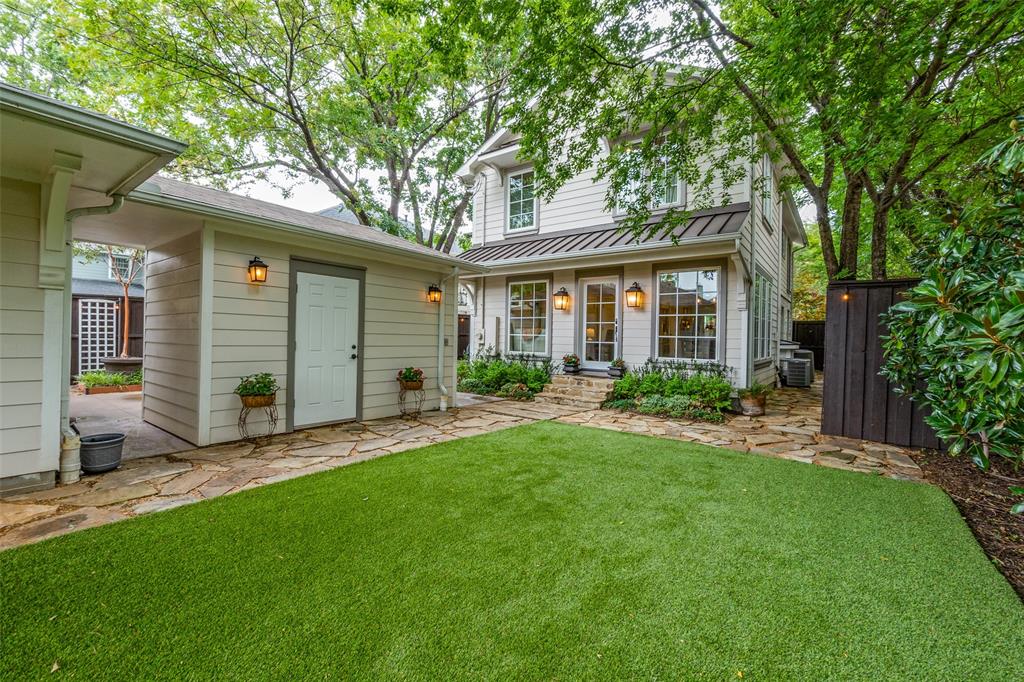 Highland Park High School - Residential