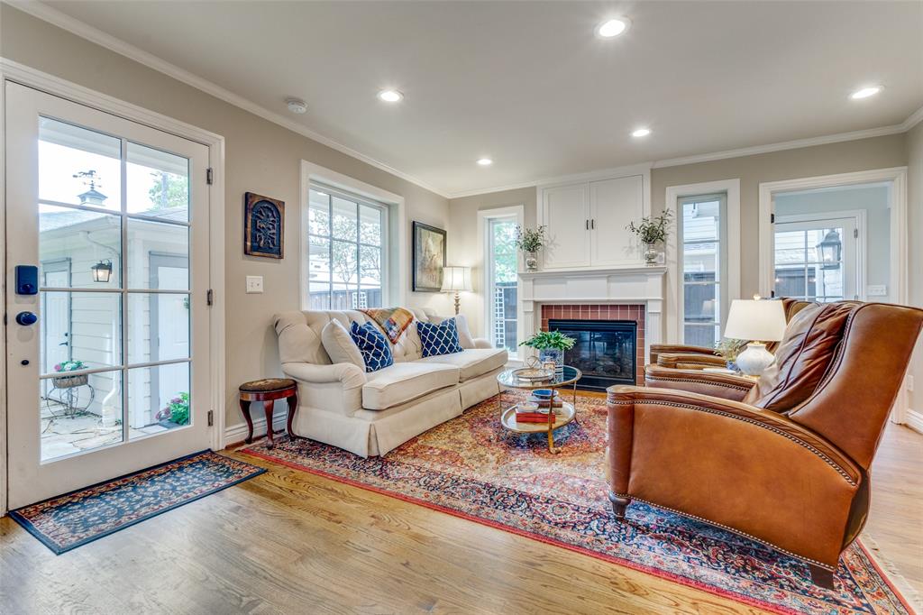 Highland Park High School - Residential