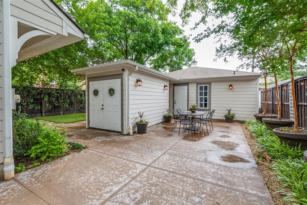 Highland Park High School - Residential