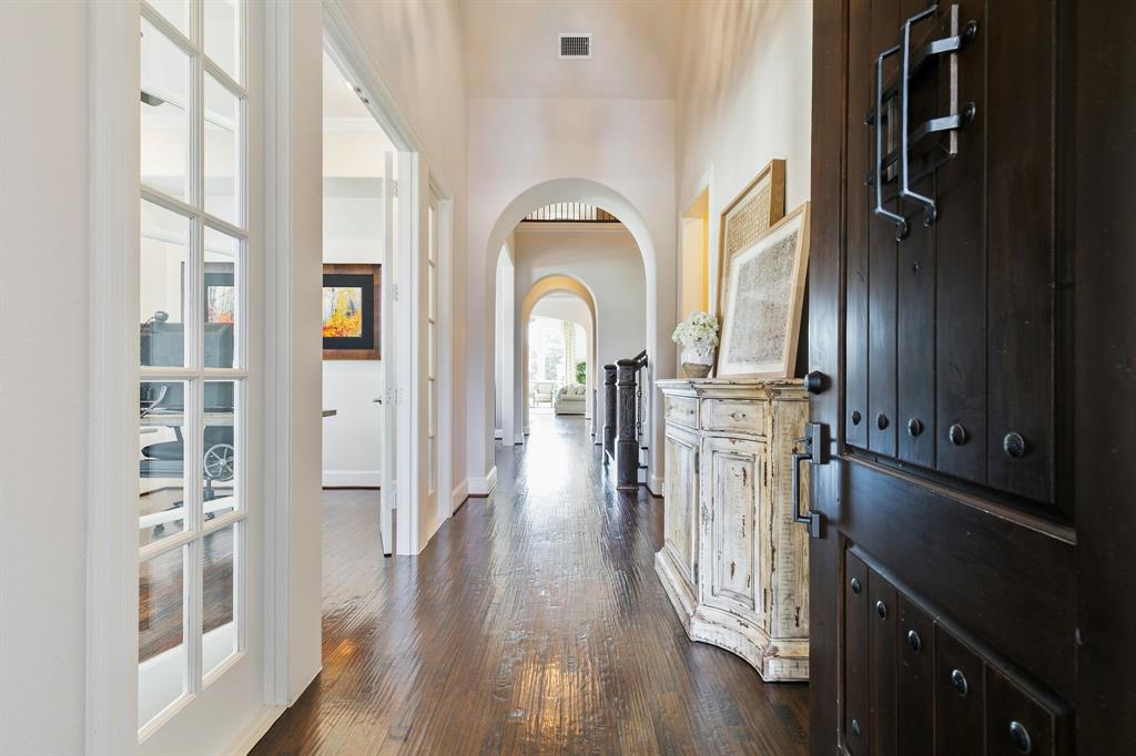 3060 Gentle Creek Trail