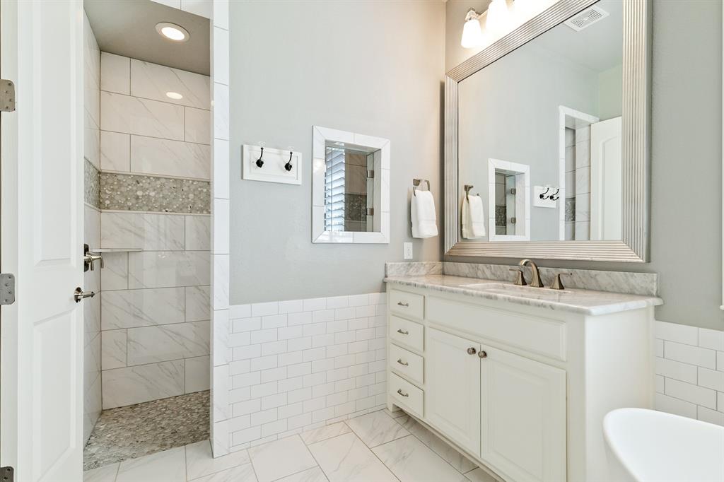 Gentle Creek Ph Eight - Residential