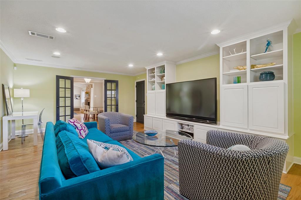 Forest Glen Sec 01 - Residential