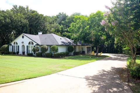 Photo of 203 Covey Lane, McKinney, TX 75071 (MLS # 21367194)