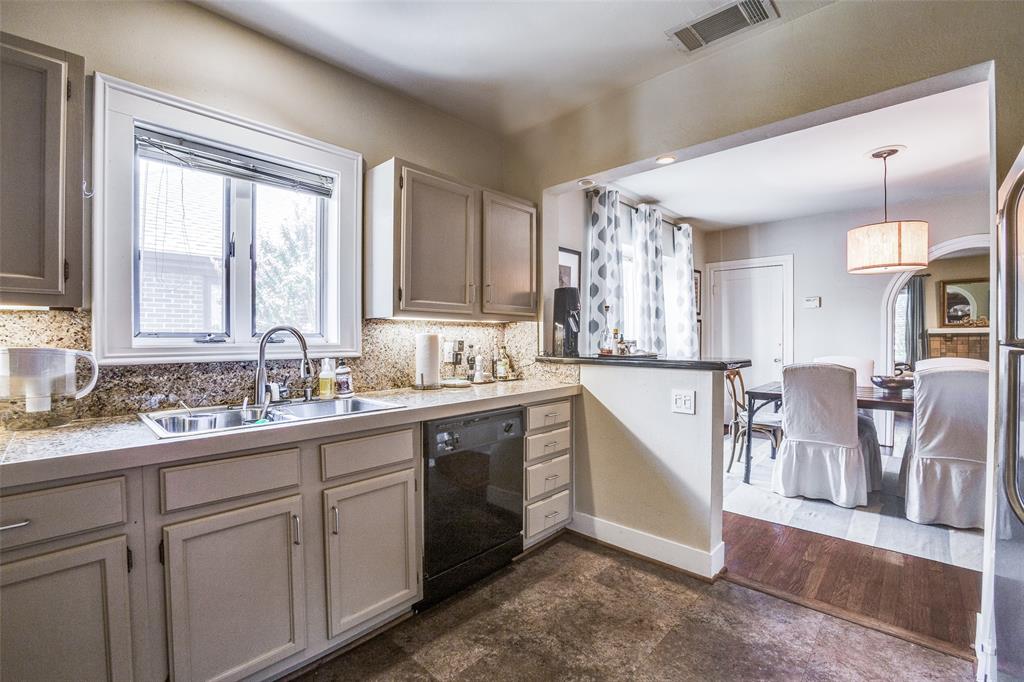 University Place - Residential Income