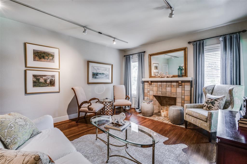 University Place - Residential Income