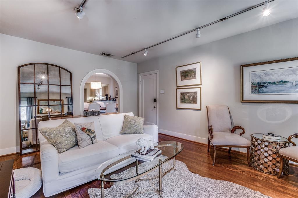 University Place - Residential Income