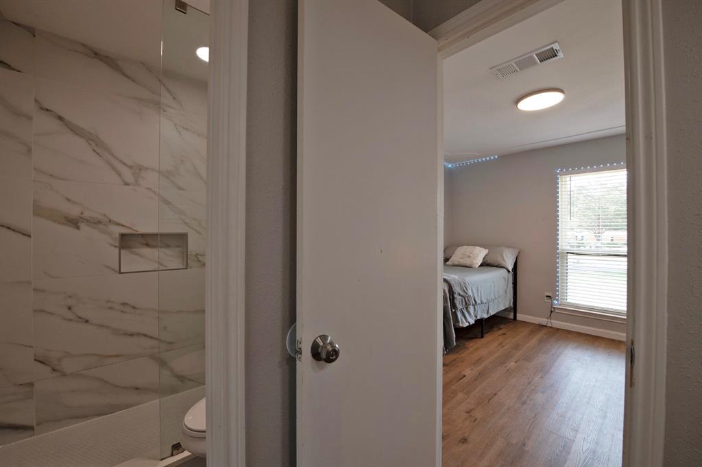 Lake Park North 01 - Residential