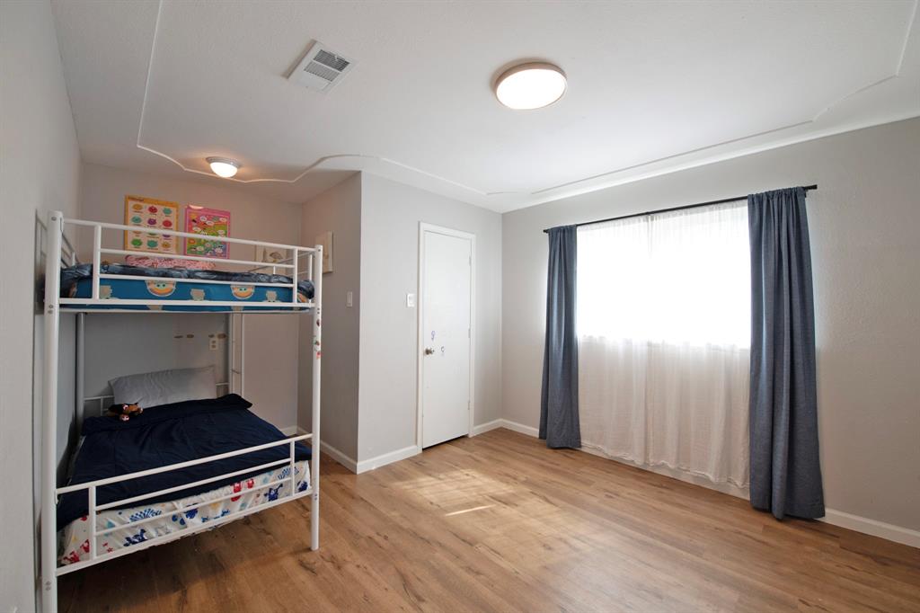 Lake Park North 01 - Residential