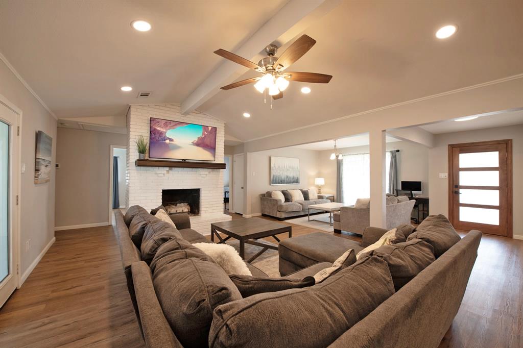 Lake Park North 01 - Residential