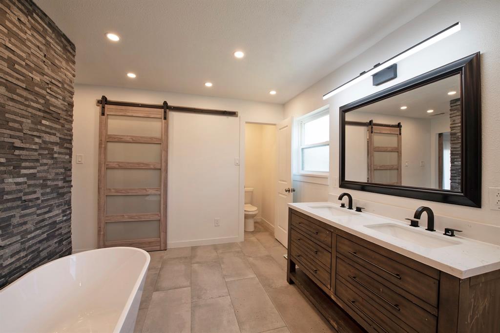 Lake Park North 01 - Residential