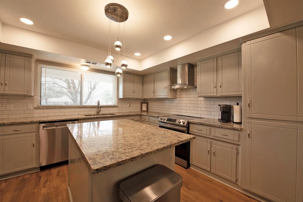 Lake Park North 01 - Residential