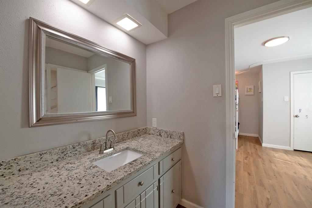 Lake Park North 01 - Residential