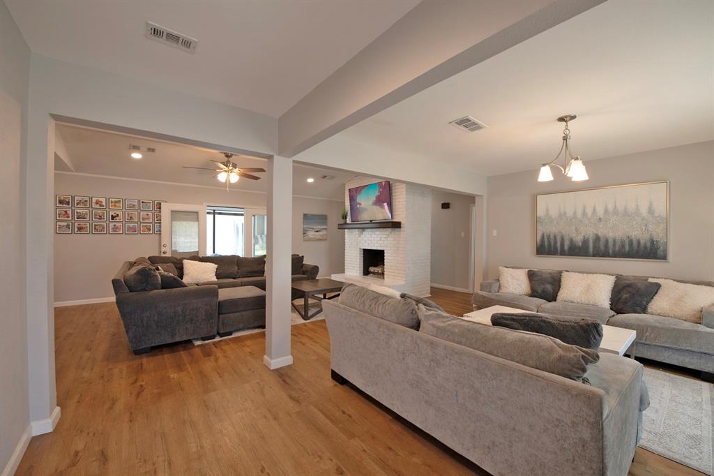 Lake Park North 01 - Residential