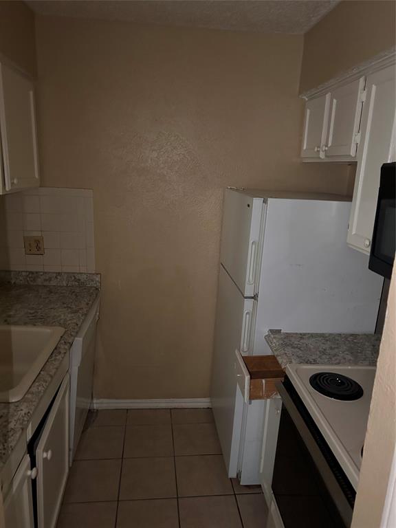 Royal Land Highlands Condos - Residential