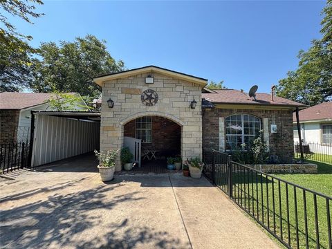 407 S Garrett Avenue Dallas TX 75223