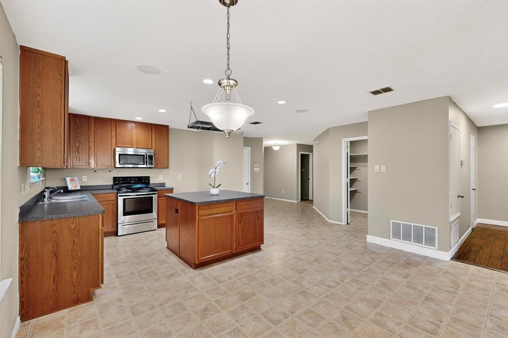 Oak Hollow Estates Ph 4 - Residential