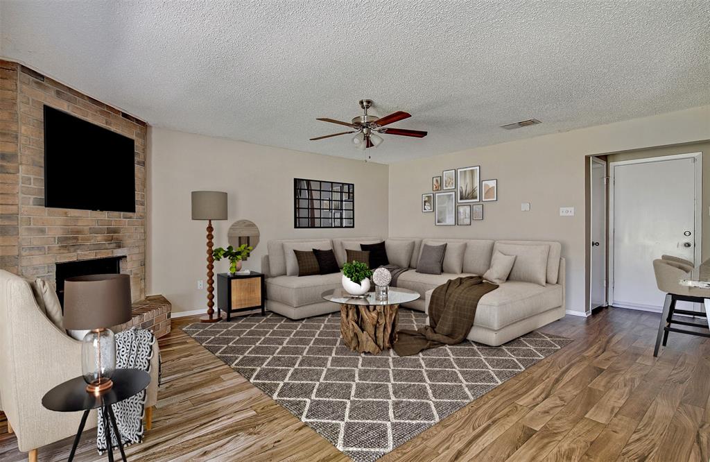 5419 Vermillion Trail