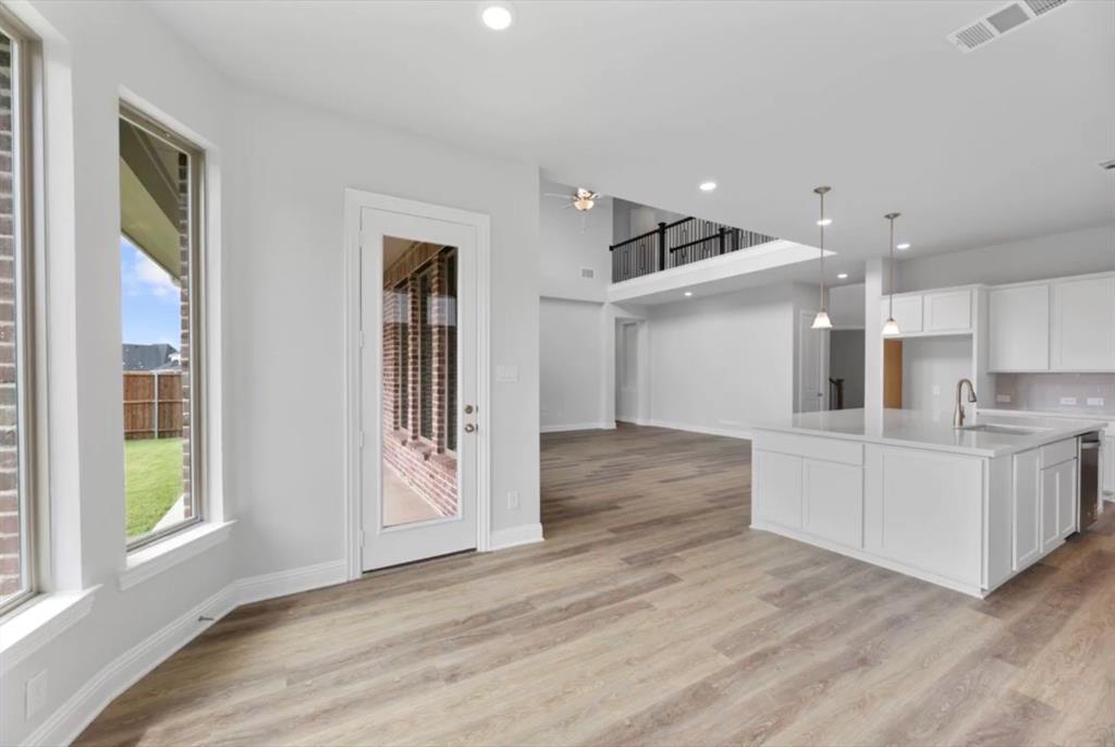 2335 Miranda Lane