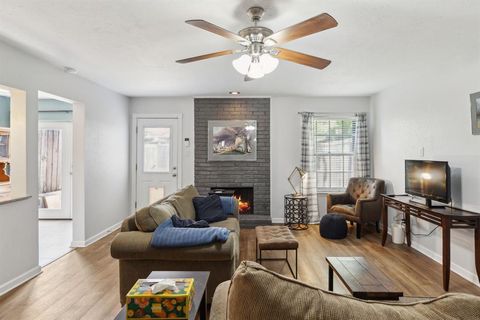 10729 Sandpiper Lane 21 Dallas TX 75230