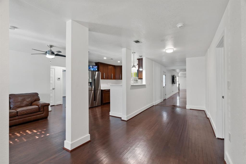 1413 S Waverly Drive