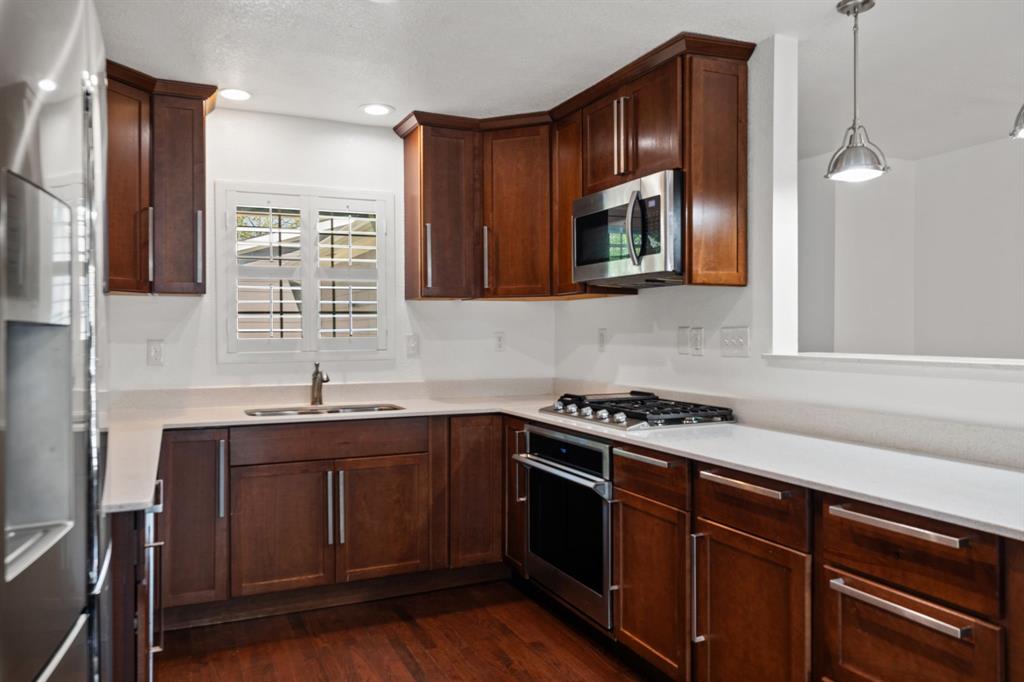 1413 S Waverly Drive