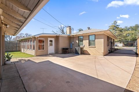 Tiny photo for 521 Ridgedale Drive, Richardson, TX 75080 (MLS # 21196299)