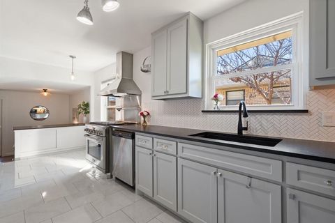 Tiny photo for 521 Ridgedale Drive, Richardson, TX 75080 (MLS # 21196299)