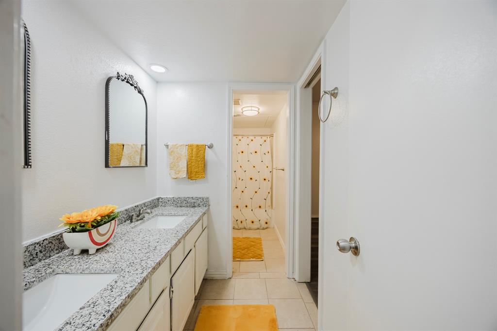 Columbine The A Condo - Residential Lease