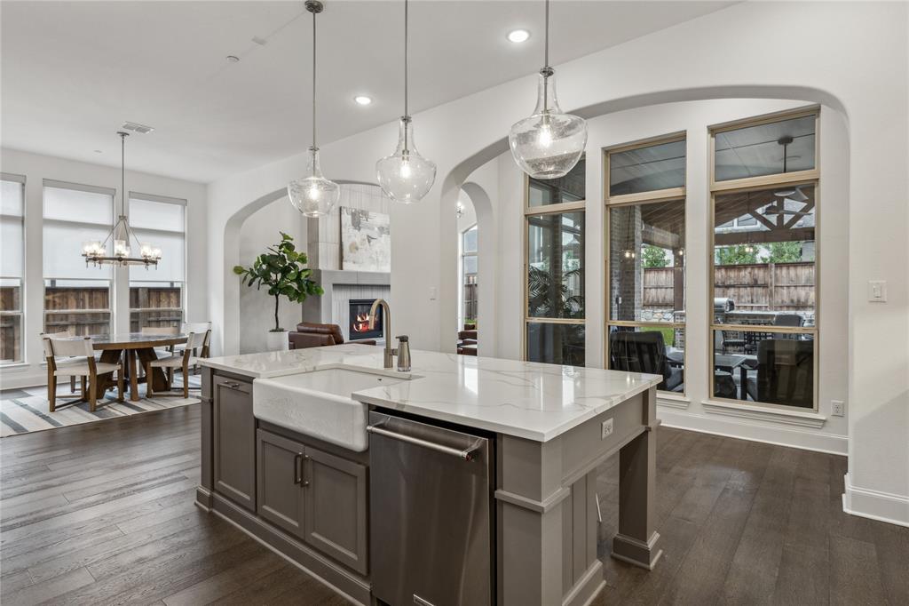 Edgestone At Legacy - Residential