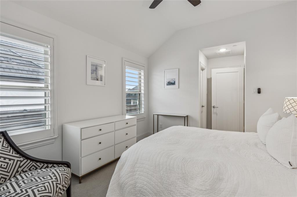 Edgestone At Legacy - Residential