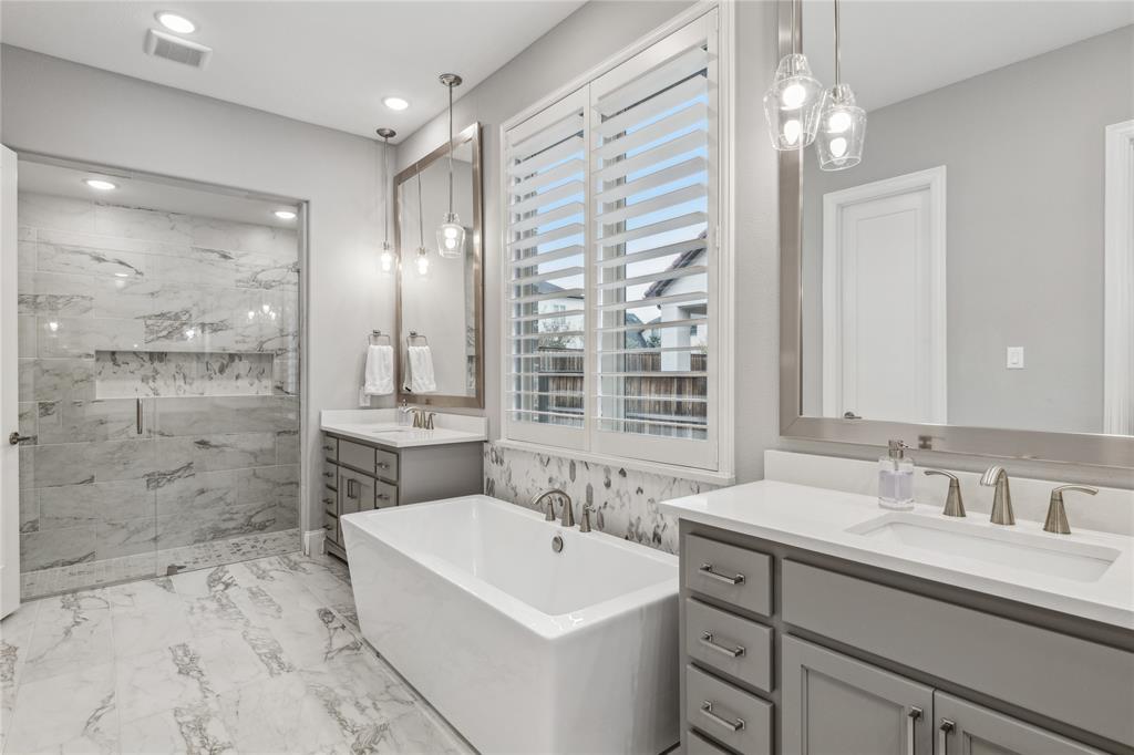 Edgestone At Legacy - Residential