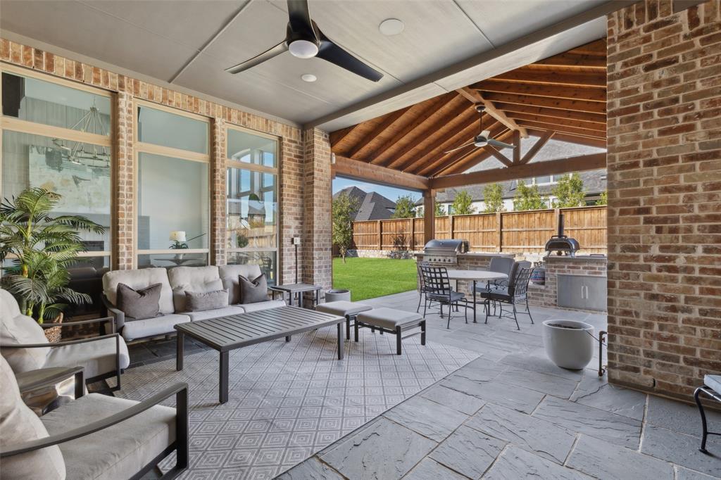 Edgestone At Legacy - Residential